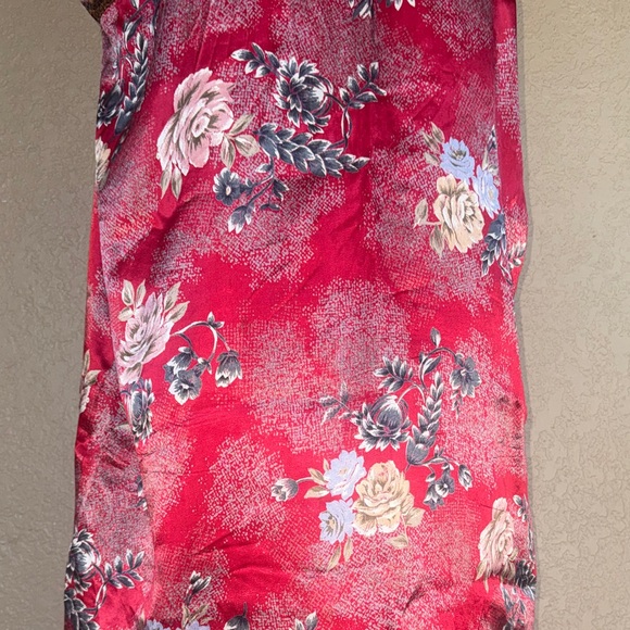 Floral Sleeveless Dress with Velvet Trim - Picture 4 of 10